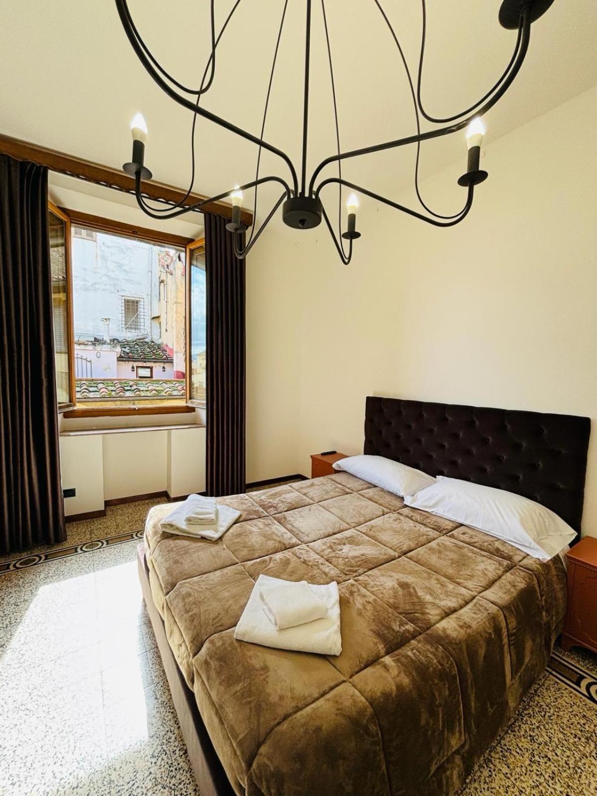 Best Bnb Albizi Флоренція Екстер'єр фото