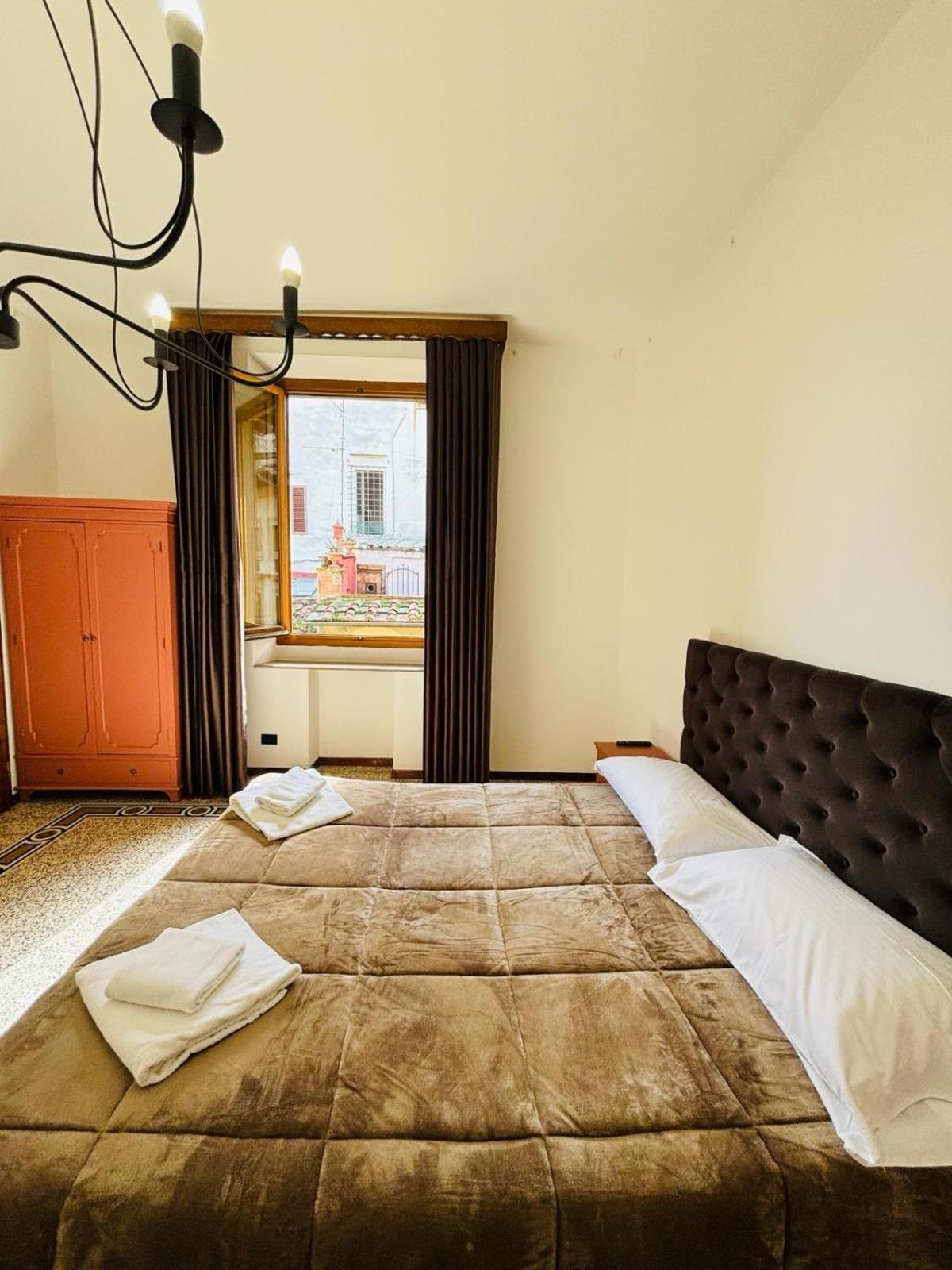 Best Bnb Albizi Флоренція Екстер'єр фото